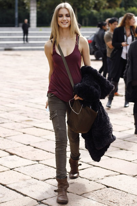 超级麻豆：时尚美照之“牙缝妹”琳赛.威克森 （Lindsey Wixson)