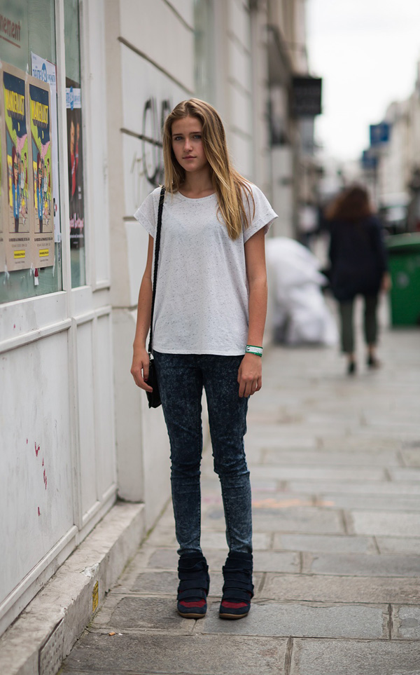 欧美街拍 潮女短袖清凉上阵