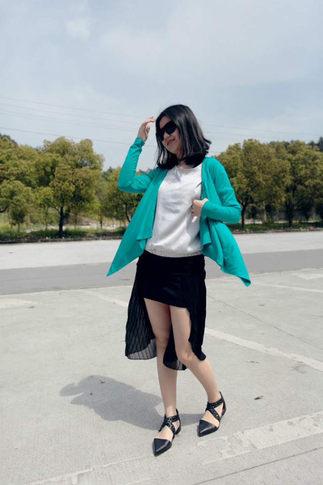 杭州潮女街拍 简约的夏季格调