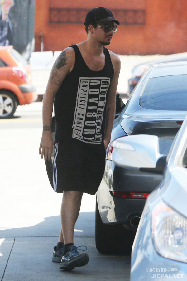 街拍欧美明星生活中的时尚搭配