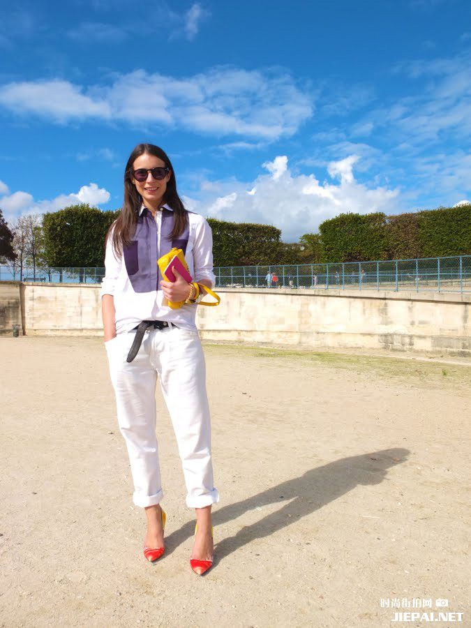 欧美潮女街拍 白色搭出仙女范儿