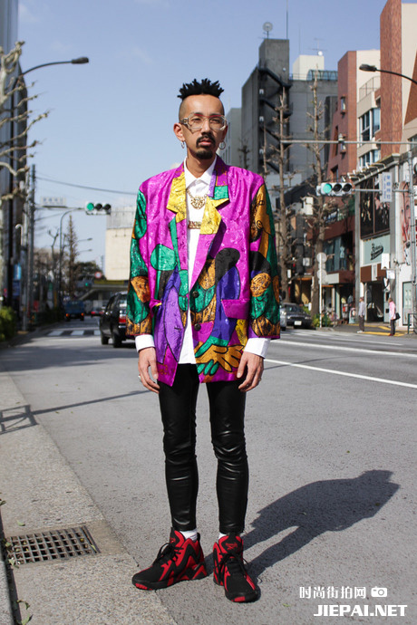 日本潮人街拍 街头展现各类风格