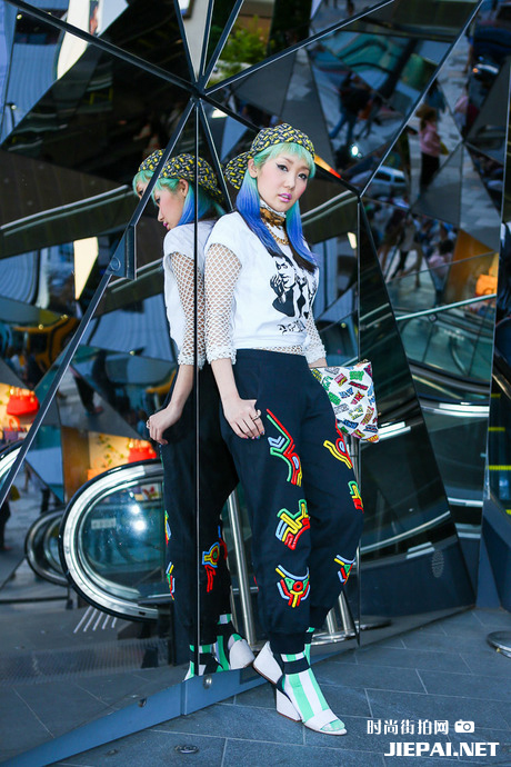 日本潮人街拍 6月街头奇异搭配