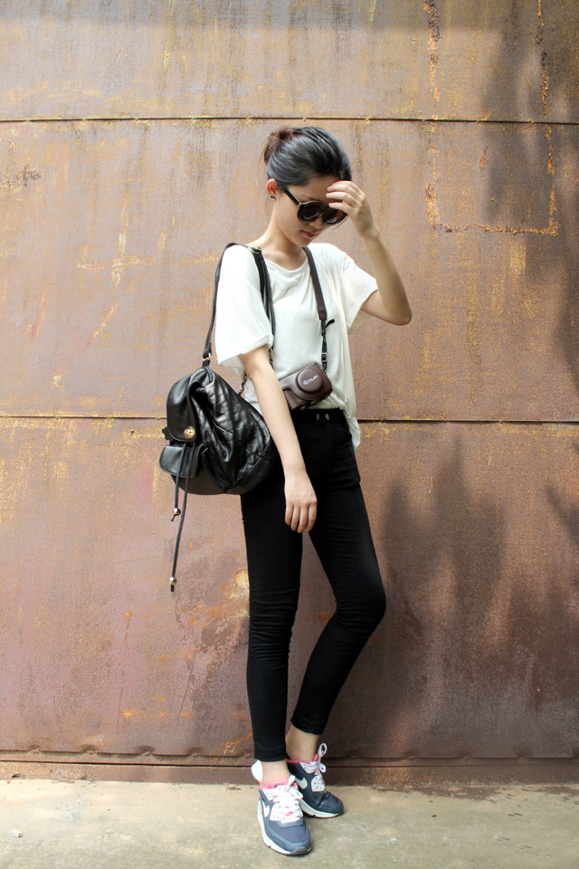 杭州潮女街拍 时尚美丽点燃青春