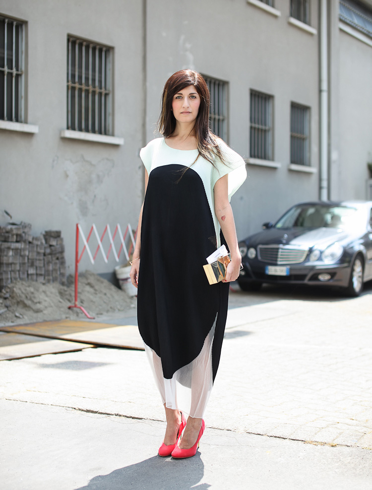 欧美街拍 看潮女夏季穿衣华丽别致