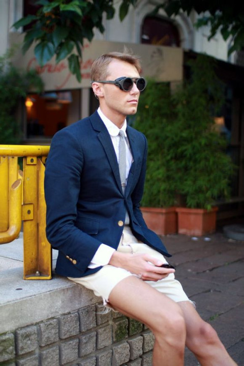 欧美型男街拍 职业装也能搭出潮范儿