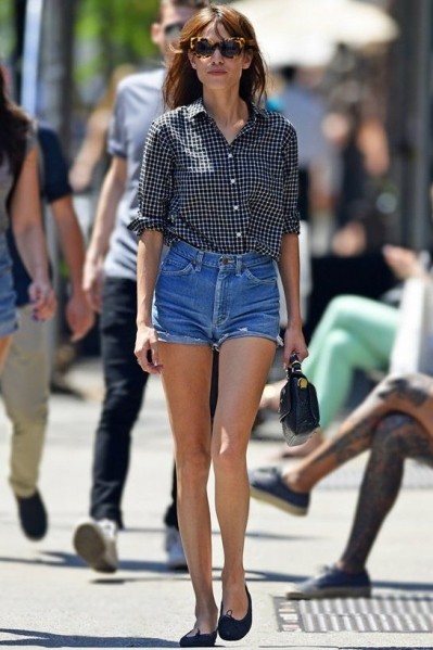 英国当红IT GIRL 艾丽珊·钟时尚街拍精选