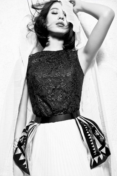 收视女王刘诗诗 造型百变气场十足