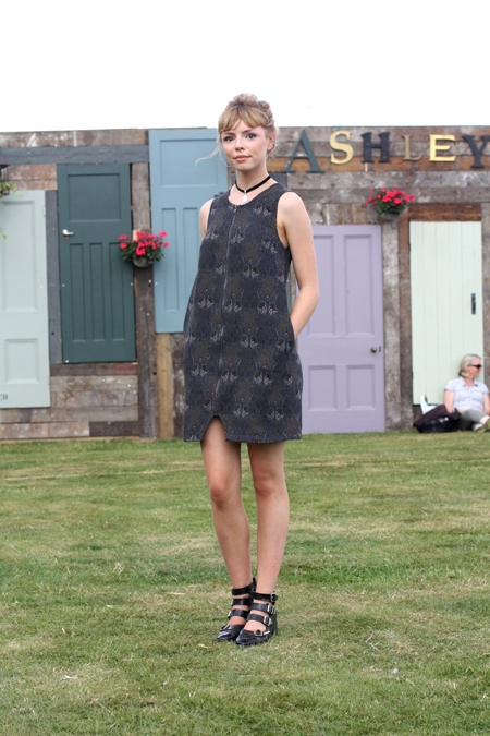 利物浦潮人街拍 优雅时尚的格调