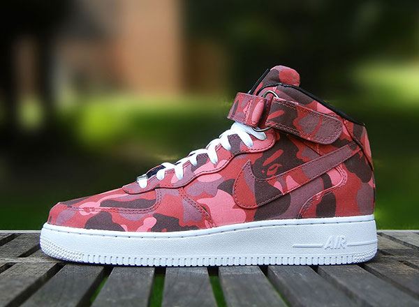 Nike Air Force 1 联名 BAPE 迷彩定制款