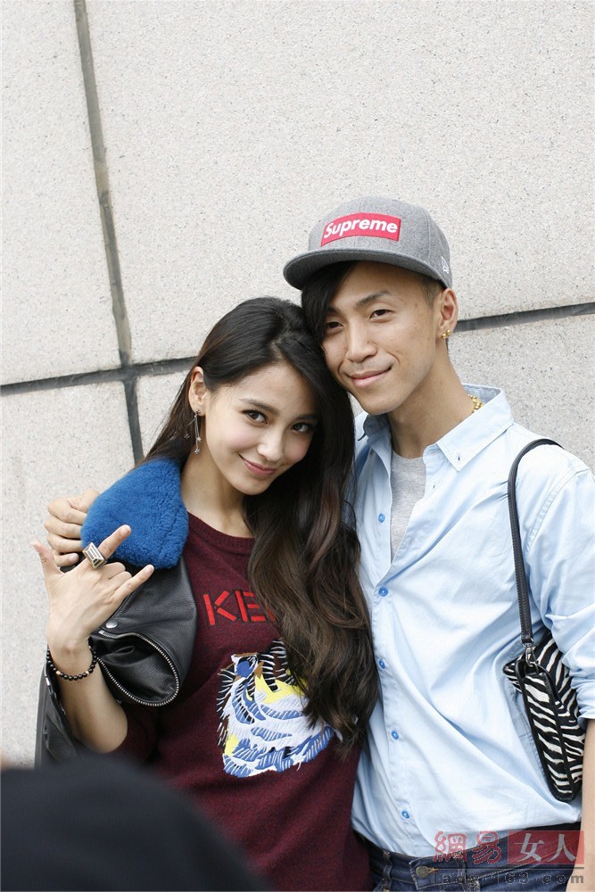Angelababy《街拍天书2013》街拍造型曝光