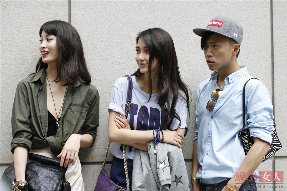 Angelababy《街拍天书2013》街拍造型曝光