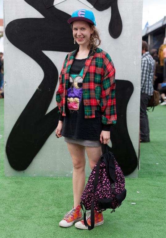 赫尔辛基潮人街拍 感受初秋北欧时尚风情秀