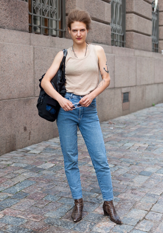 赫尔辛基潮人街拍 感受初秋北欧时尚风情秀