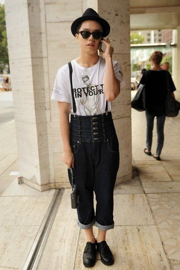 纽约时装周场外街拍 混搭配饰抢镜