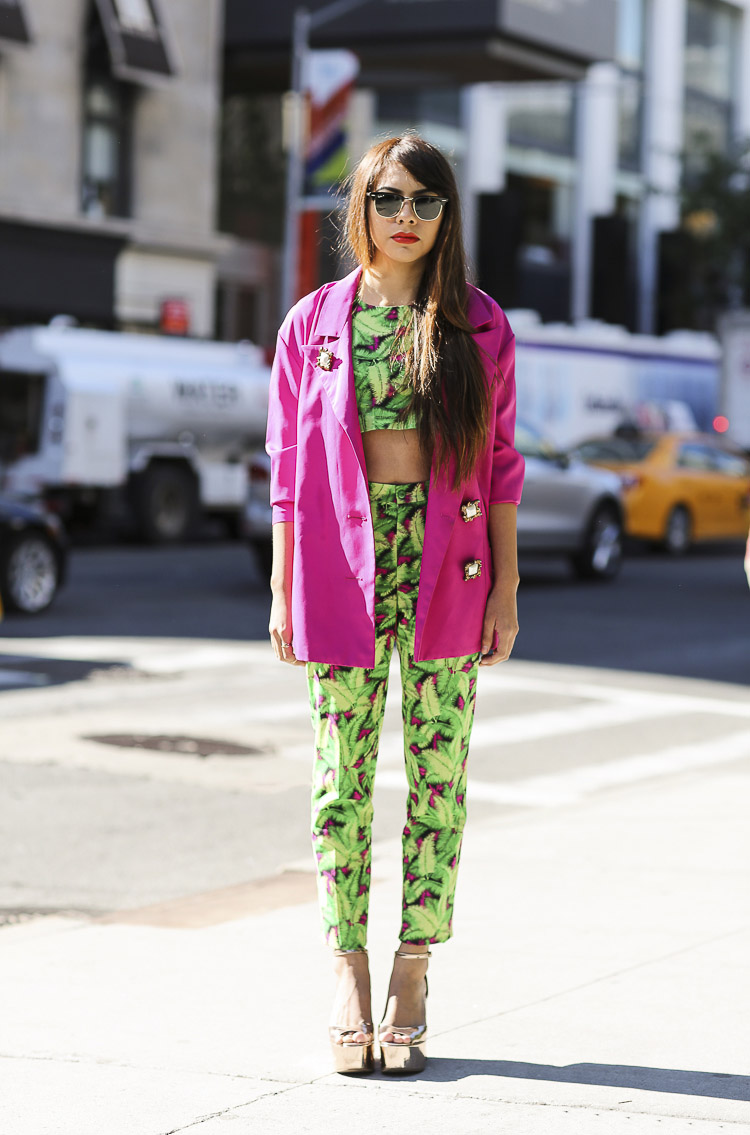 欧美潮女九月街拍 看夏末初秋色彩风格美搭