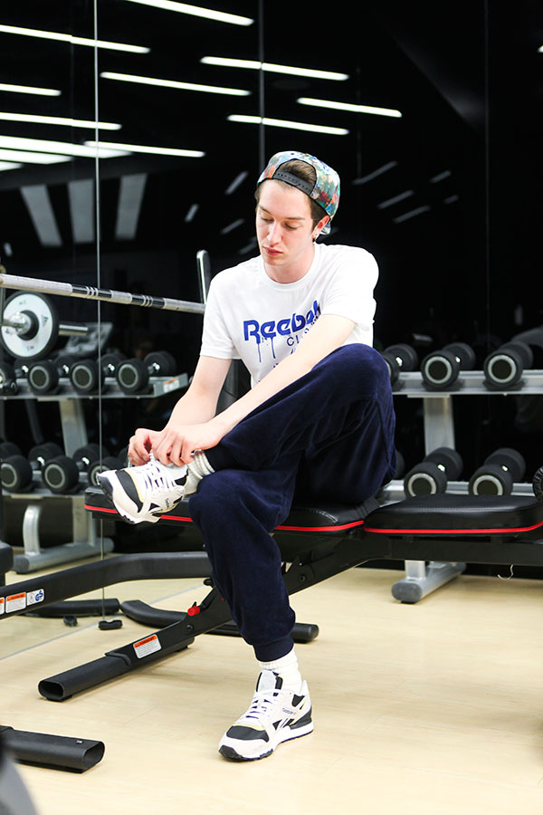 Reebok GL6000冬季配色暖心上市 GO LOVE GL6000 够爱我这个型