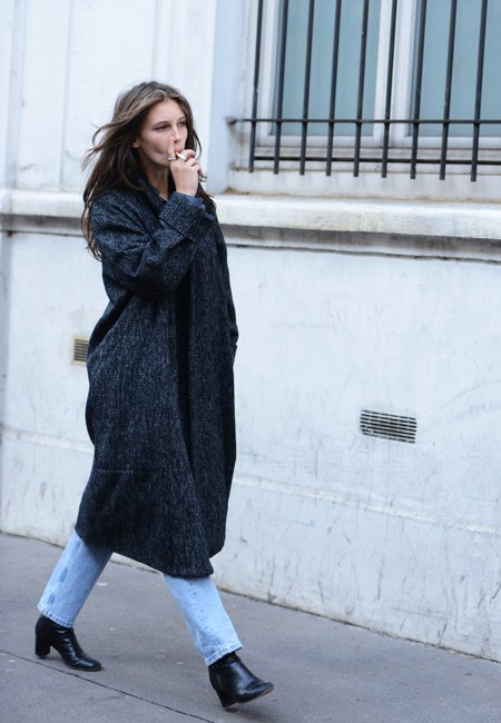 街拍潮人当季时髦长款外套风衣搭配