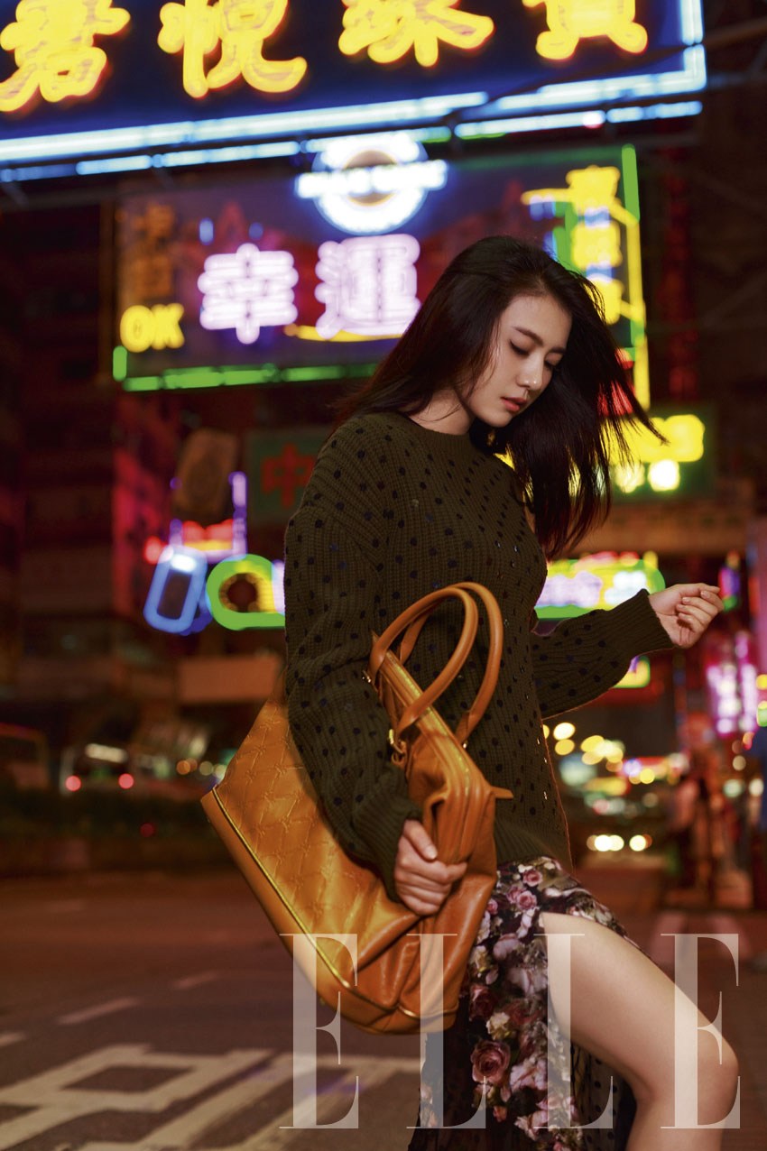 高圆圆登ELLE封面 中法三地演绎初冬都市风