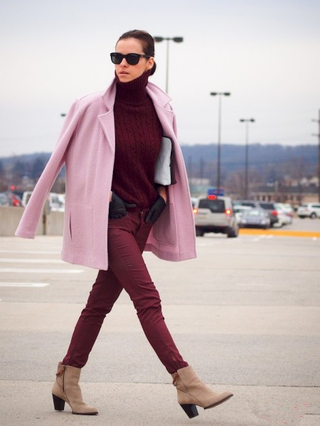 明星示范 酒红色这样搭不老气还显气质