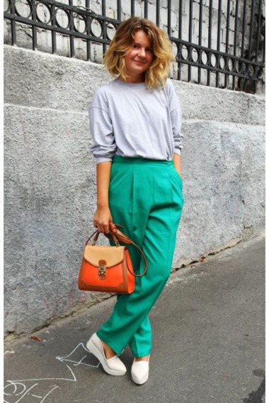 俄罗斯潮女街拍 时尚打扮优雅入秋