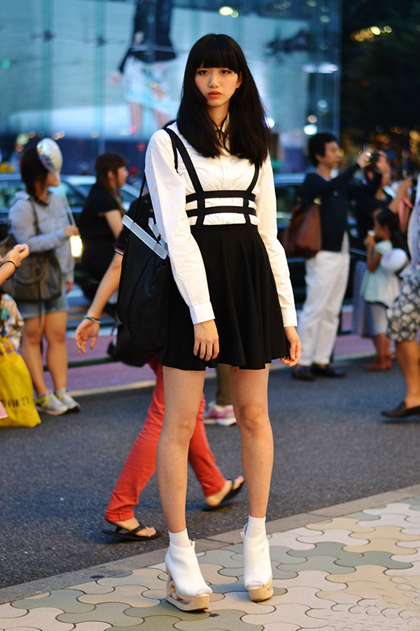 日本潮人时尚街拍 型男靓女们的街头风格演绎