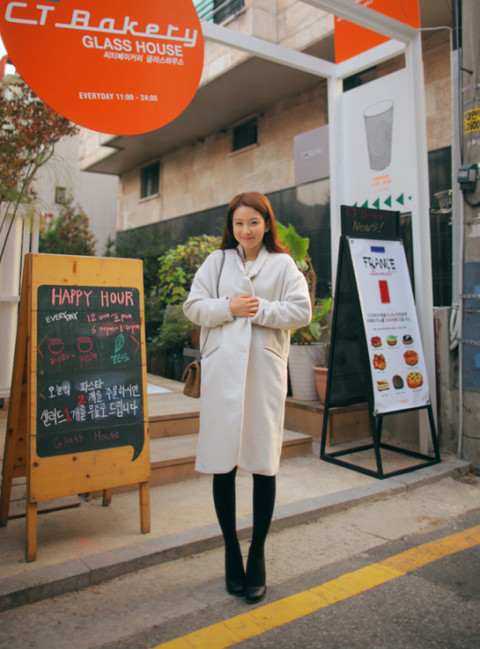 欧美潮人街拍 初冬大衣时尚搭配