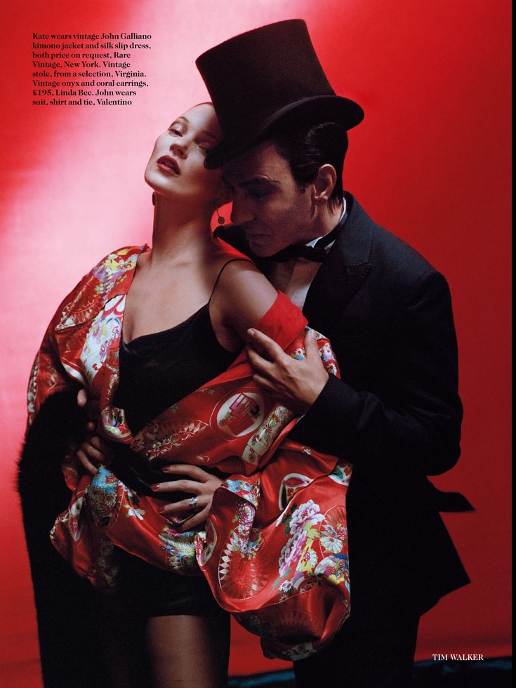 凯特莫斯携手加利亚诺 VOGUE大片共谱恋曲