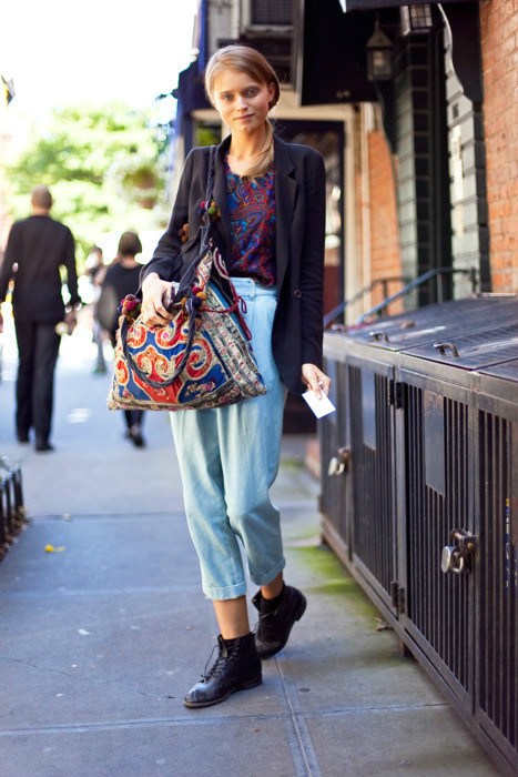 欧美潮人穿衣多变 看欧美街拍达人11月亲情示范