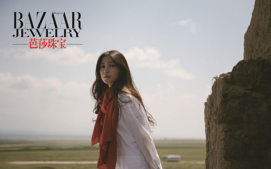 有爱便是最美 Angelababy登杂志情牵公益