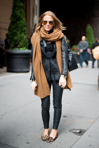 《ELLE》杂志2013年11月街拍汇总 风格多样引领时尚