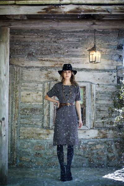 我有一个小木屋。Toast November Lookbook