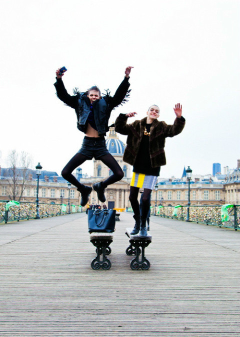 欧美潮女街拍　动感jump风