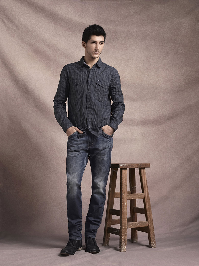 Wrangler 2013搭配手册 属于你的牛仔风格