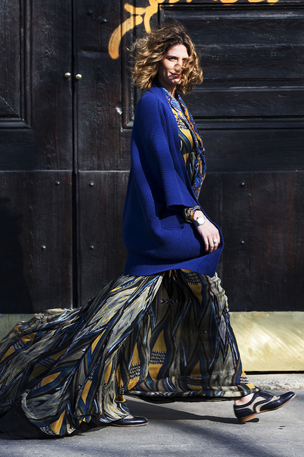 2013年12月中旬ELLE杂志时尚街拍 看全球潮人街头冬季风格搭配