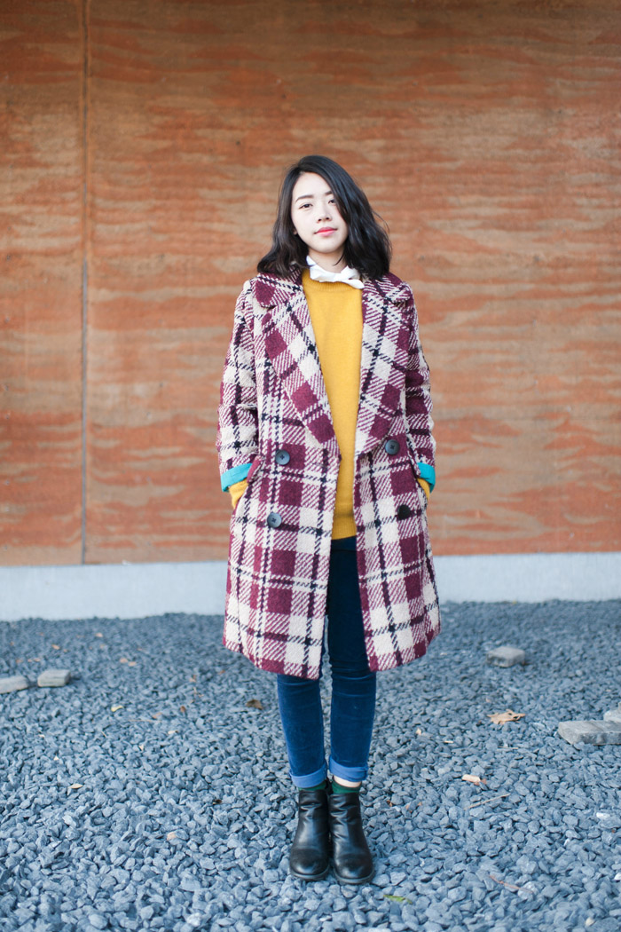 2013年12月杭州潮女街拍 美丽优雅的冬装混搭术