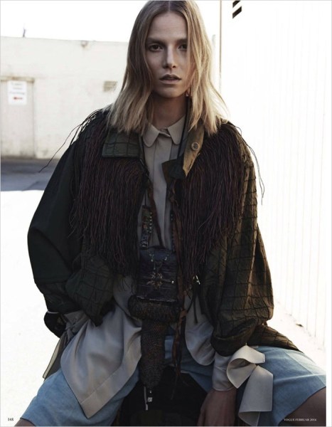 超模苏薇登德版《Vogue》封面 大秀中性风潮