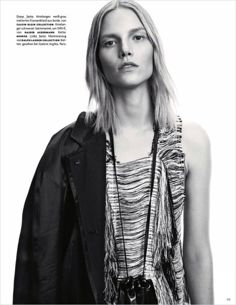 超模苏薇登德版《Vogue》封面 大秀中性风潮