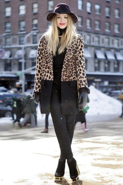 欧美潮女外套街拍 缤纷样式才够味