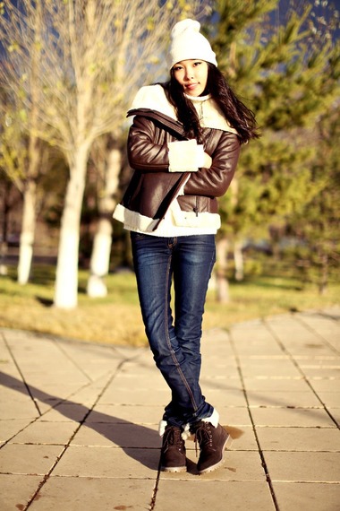 俄罗斯潮女街拍 时尚的冬季风格美搭