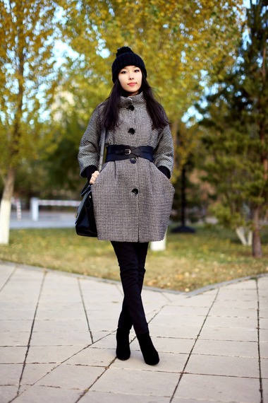 俄罗斯潮女街拍 时尚的冬季风格美搭