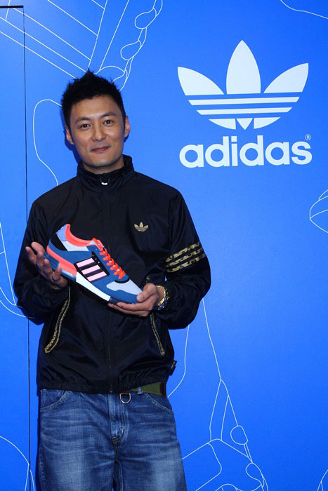 余文乐助阵 adidas Originals ZX630 经典复古跑鞋发布