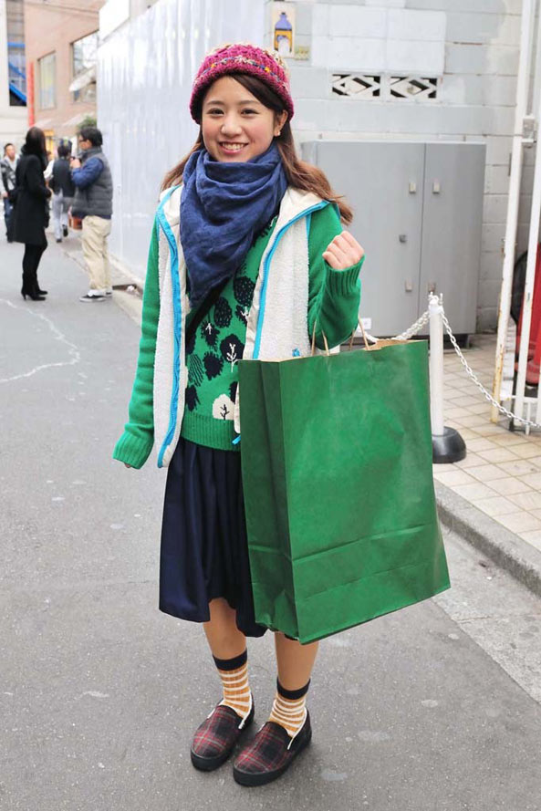 日本原宿街拍:花俏路线的原宿潮人告诉你 今季这样穿合适！