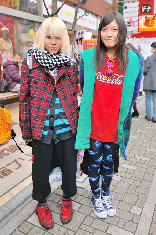 日本原宿街拍:花俏路线的原宿潮人告诉你 今季这样穿合适！