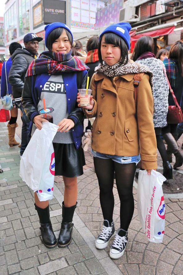 日本原宿街拍:花俏路线的原宿潮人告诉你 今季这样穿合适！