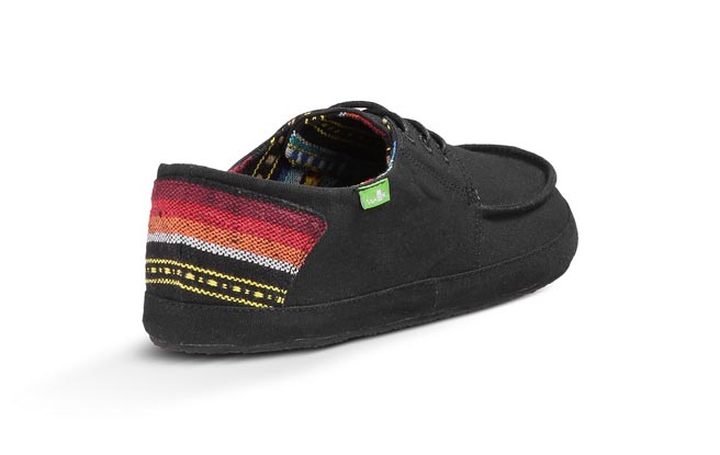 美国加州手工鞋品牌 SANUK 推出窄版修長款帆船鞋 MAINSTAY