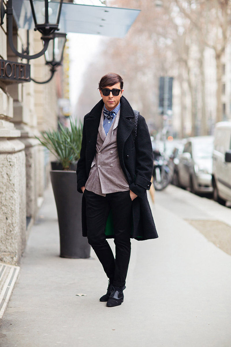 欧美潮人街拍 路人偏爱黑底裤