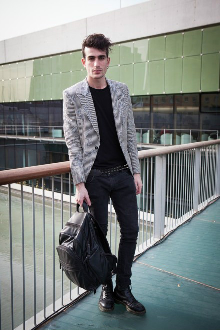 街拍潮人早春风格搭配 超高的搭配技巧