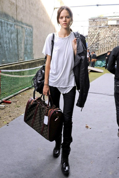 街拍潮人早春风格搭配 超高的搭配技巧