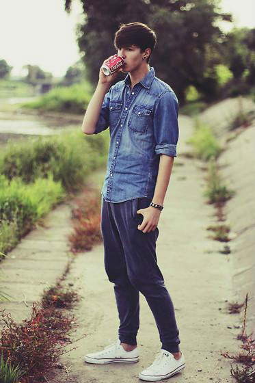 街拍潮人早春风格搭配 超高的搭配技巧